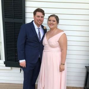 Meet your Posher, Avery